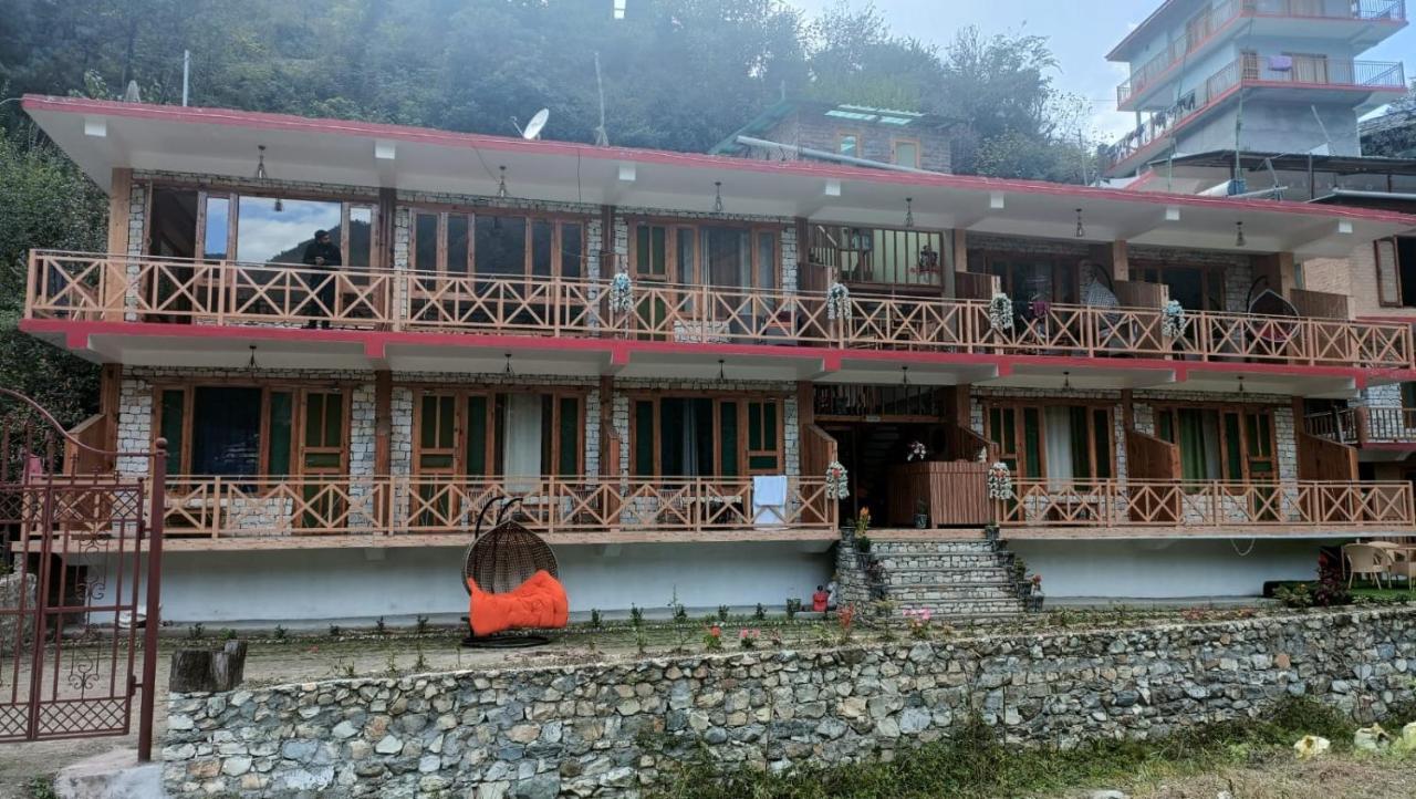 Rrr Resorts Tirthan Valley By Rrr Hotels & Resorts Banjār Екстериор снимка