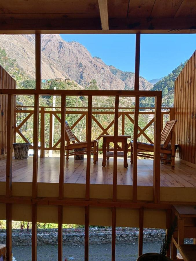 Rrr Resorts Tirthan Valley By Rrr Hotels & Resorts Banjār Екстериор снимка